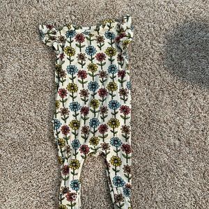 Posh Peanut Classic Romper